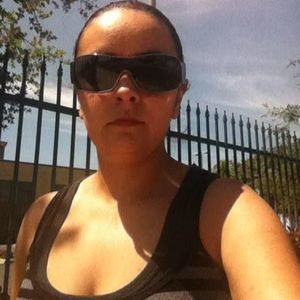 Meet your Posher, Janeth